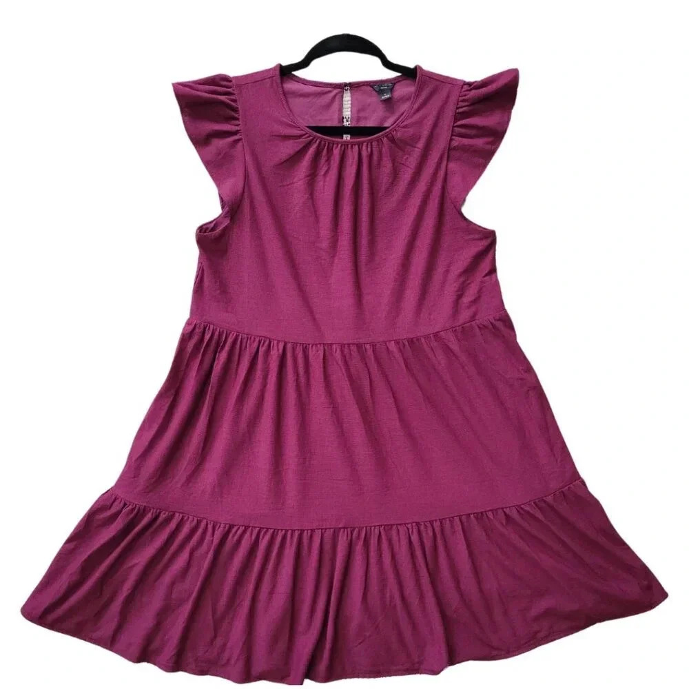 Unbranded: Women's SP Burgundy Short Sleeve Scoop Neck Knee Length Dress Pre-Own